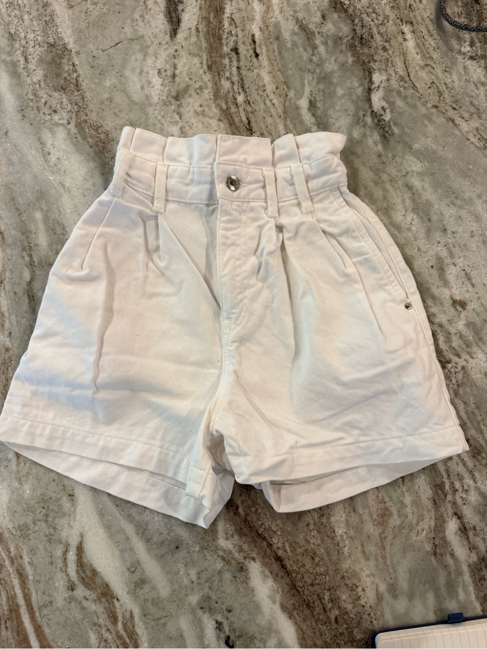 Zara White High-Waist Paperbag Shorts Size 2